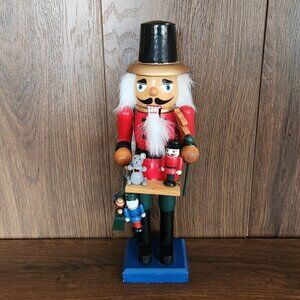 Vintage Classic Red Toymaker Wooden Nutcracker Christmas Seasonal Decor S31